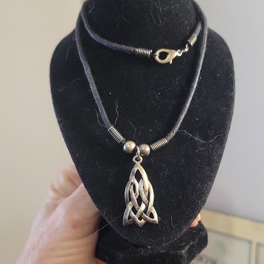 Silver Tone  16" Celtic Knot Pendant Necklace